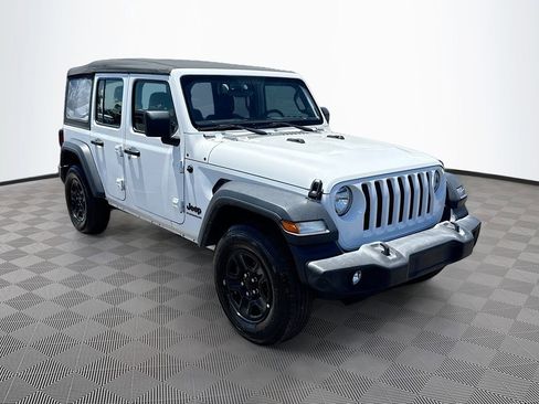 Used 2023 Jeep Wrangler Sport image 4