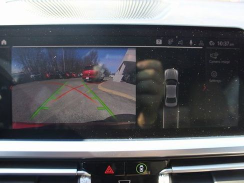 Used 2021 BMW 330i Sedan w/ Convenience Package image 19