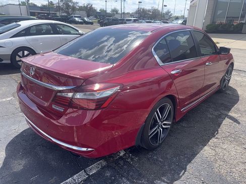 Used 2017 Honda Accord Sport Special Edition image 5