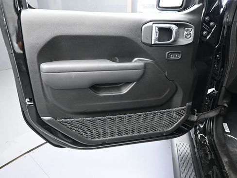 New 2026 Jeep Gladiator Sport image 12