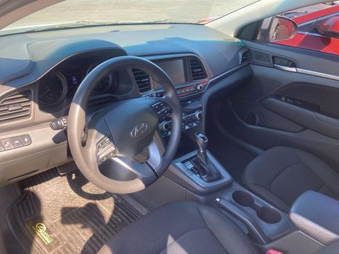 Used 2020 Hyundai Elantra SEL w/ Cargo Package (C1) image 13