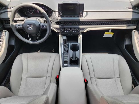 Used 2025 Honda Accord LX image 24