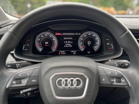 Used 2023 Audi Q7 2.0T Premium Plus w/ Premium Plus Package AWD/4WD image 23