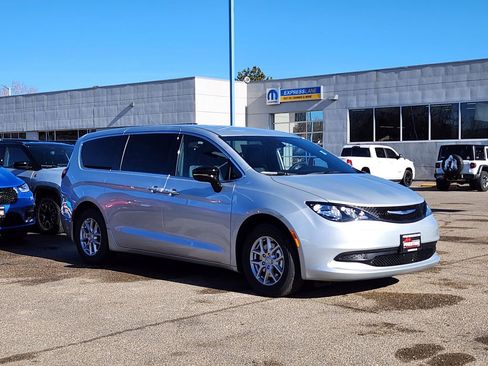 New 2026 Chrysler Voyager LX image 1