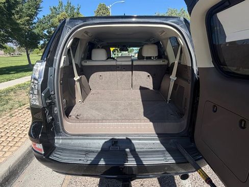 Used 2015 Lexus GX 460 Luxury AWD/4WD image 11