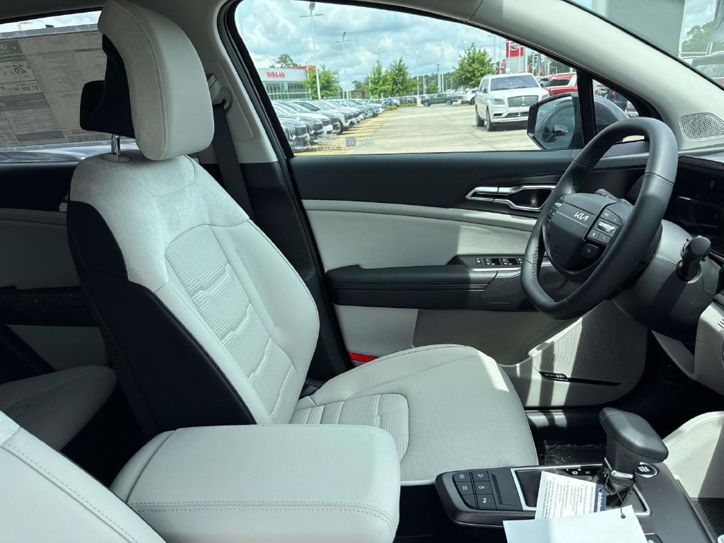 New 2026 Kia Sportage SX AWD/4WD image 11