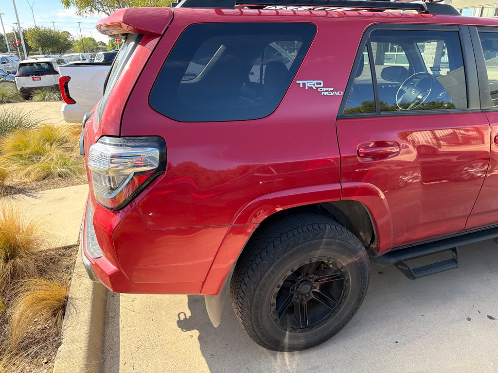 Used 2023 Toyota 4Runner TRD Off-Road Premium w/ Off Road Premium Plus Package AWD/4WD image 12
