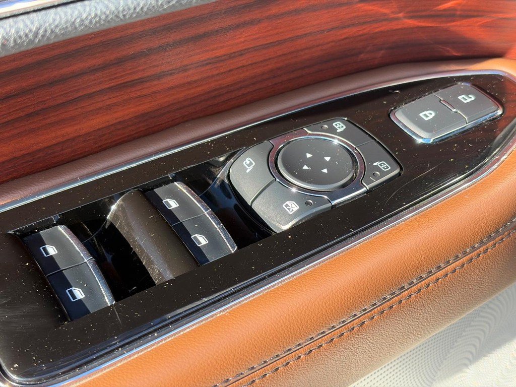 Used 2023 Lincoln Navigator Reserve AWD/4WD image 28