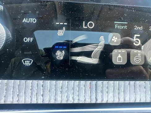 Certified 2026 Genesis GV80 3.5T Prestige AWD/4WD image 21