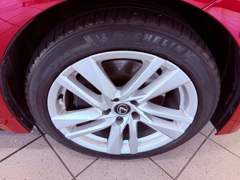 Used 2024 Lexus IS 300 w/ Comfort Package RWD image 15