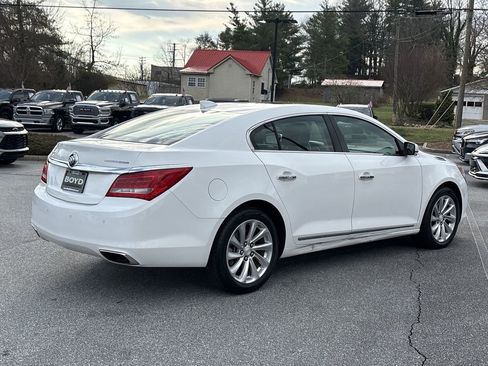 Certified 2016 Buick LaCrosse Leather FWD image 9