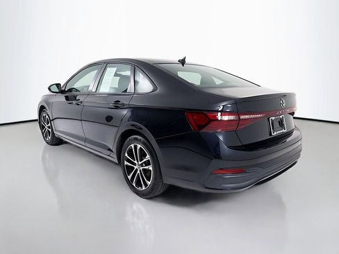 Used 2025 Volkswagen Jetta Sport FWD image 5