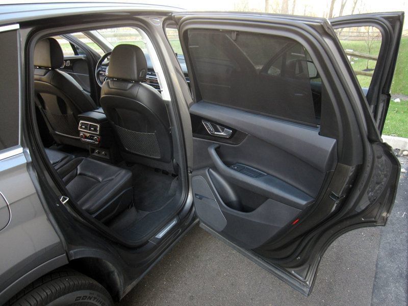 Used 2019 Audi Q7 3.0T Premium Plus w/ Premium Plus Package AWD/4WD image 26