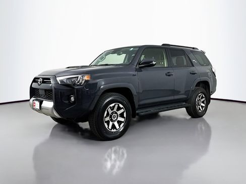 Certified 2024 Toyota 4Runner TRD Off-Road Premium AWD/4WD image 3