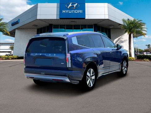 New 2026 Hyundai Ioniq 9 SEL image 8