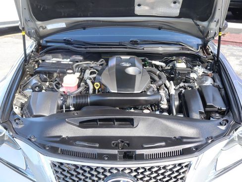Used 2016 Lexus IS 200t w/ F Sport Package RWD image 35