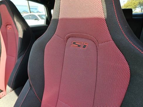 New 2026 Honda Civic Si image 18