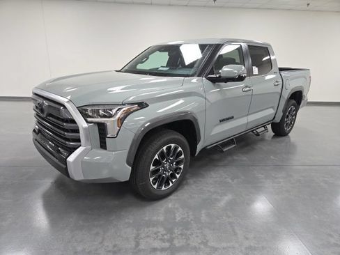 New 2026 Toyota Tundra Limited AWD/4WD image 2