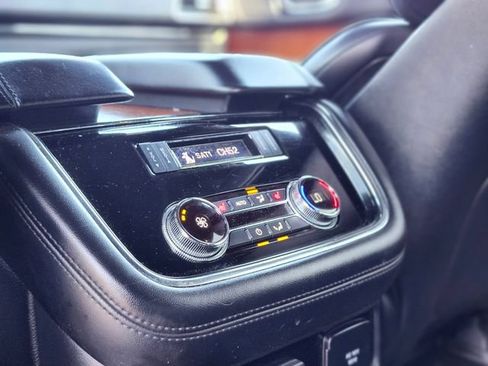 Used 2019 Lincoln Navigator L Select AWD/4WD image 17