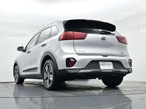Used 2020 Kia Niro EX Premium image 39