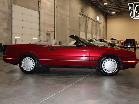 Used 1993 Cadillac Allante image 26