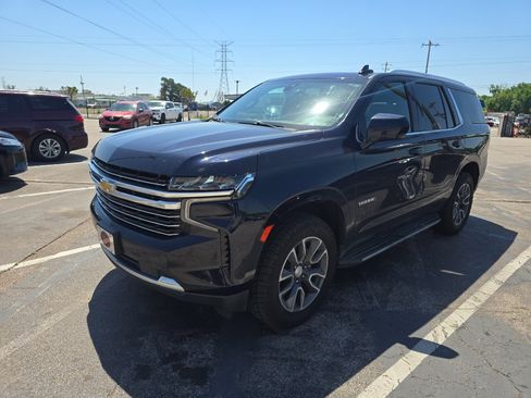 Used 2021 Chevrolet Tahoe LT w/ Rear Media and Nav Package AWD/4WD image 1