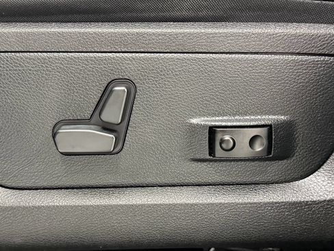 Used 2018 RAM 1500 Sport w/ Sport Premium Group AWD/4WD image 23