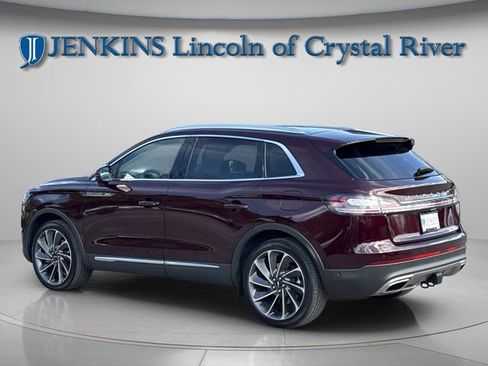 Certified 2022 Lincoln Nautilus Reserve w/ Equipment Group 202A image 10