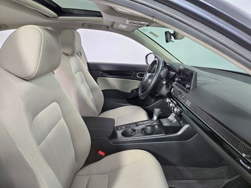 Used 2024 Honda Civic EX image 13