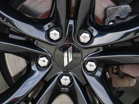 Used 2017 Dodge Challenger SXT w/ Blacktop Package image 15