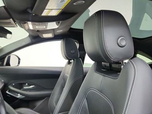 Used 2024 Jaguar E-PACE R-Dynamic SE image 32