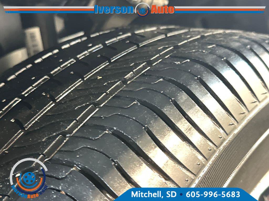 Used 2024 Jeep Grand Cherokee Limited AWD/4WD image 16