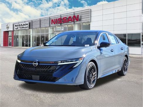 New 2026 Nissan Sentra SR w/ SR Premium Package FWD image 8
