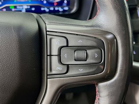 Used 2022 Chevrolet Suburban RST w/ Luxury Package AWD/4WD image 37