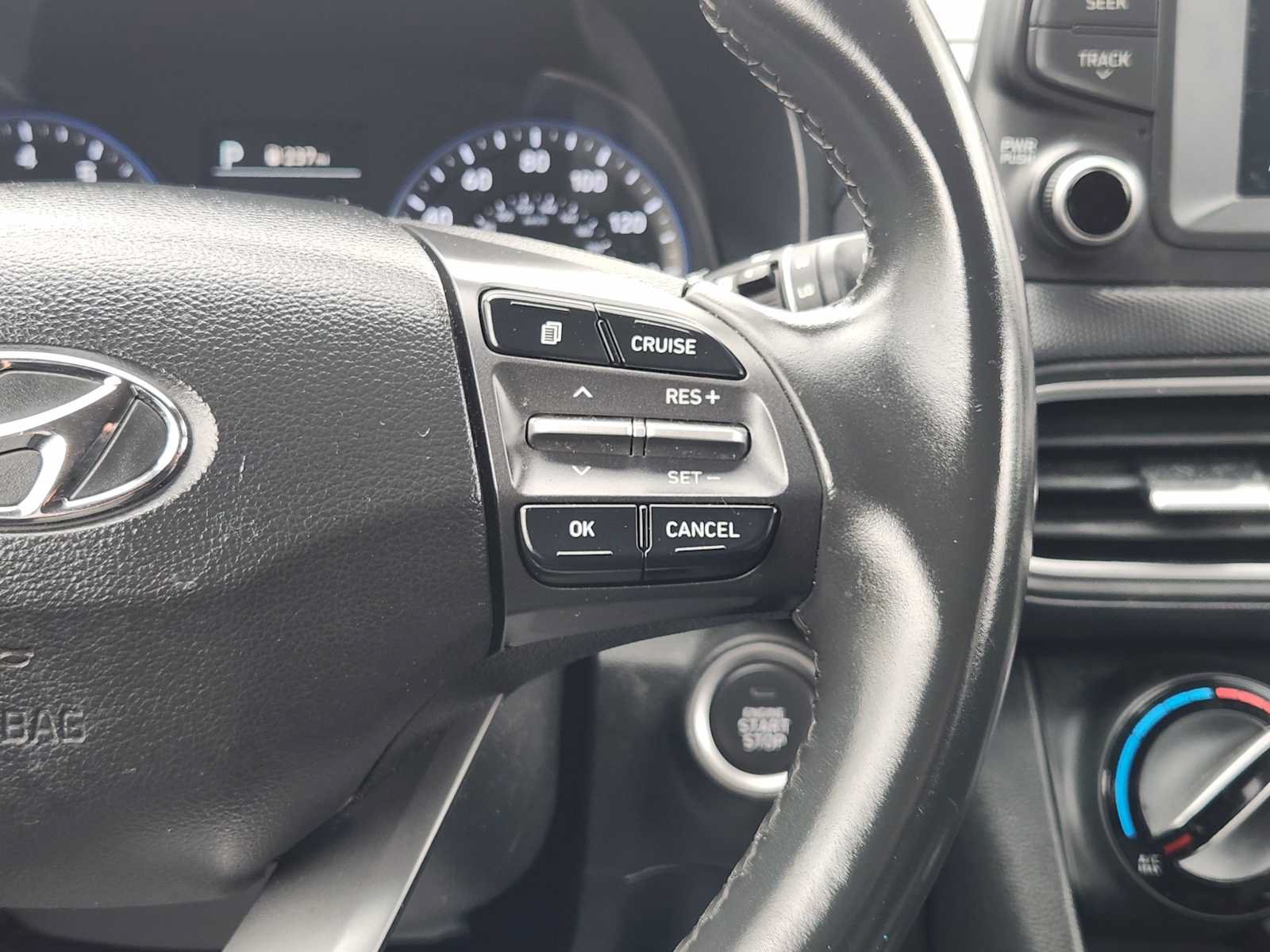 Used 2021 Hyundai Kona SEL AWD/4WD image 27