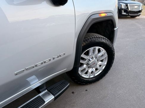 Used 2023 GMC Sierra 2500 SLT image 17