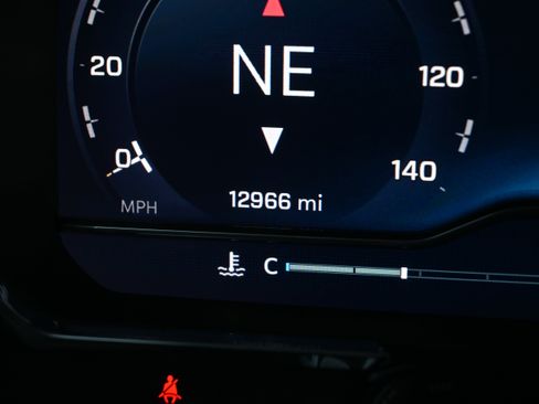 Used 2025 Chevrolet Silverado 1500 RST image 27