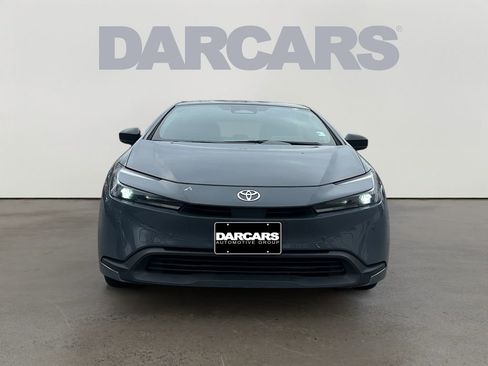 Used 2024 Toyota Prius LE image 2