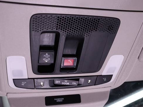 Used 2023 Honda Accord EX image 55