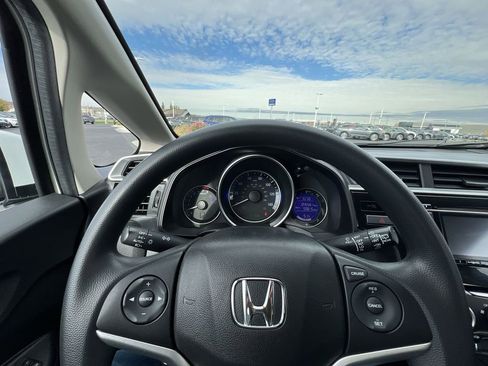 Used 2016 Honda Fit LX image 11