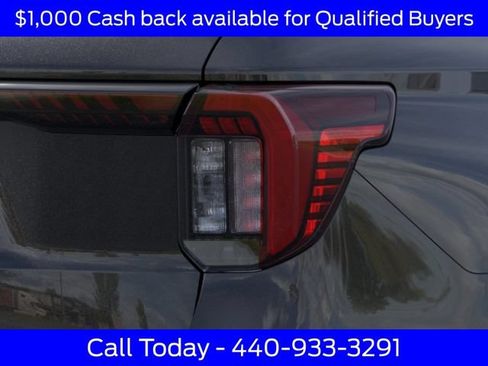 New 2026 Ford Explorer Active w/ Active Comfort Package AWD/4WD image 24