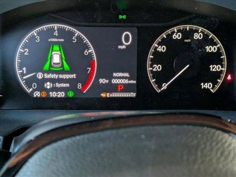 New 2025 Honda Pilot Touring image 11