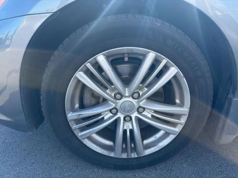 Used 2013 INFINITI G37 x w/ Premium Pkg image 9