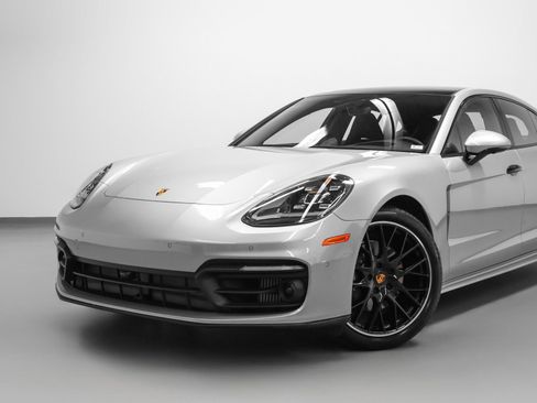 Certified 2023 Porsche Panamera 4 Platinum Edition AWD/4WD image 7
