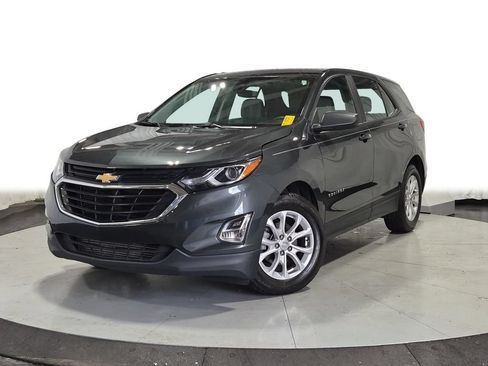 Used 2020 Chevrolet Equinox LS FWD image 1