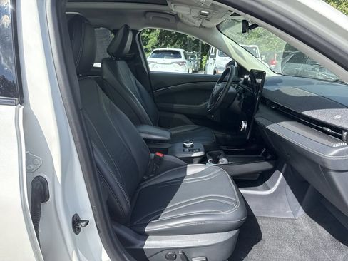 Used 2022 Ford Mustang Mach-E Premium AWD/4WD image 26