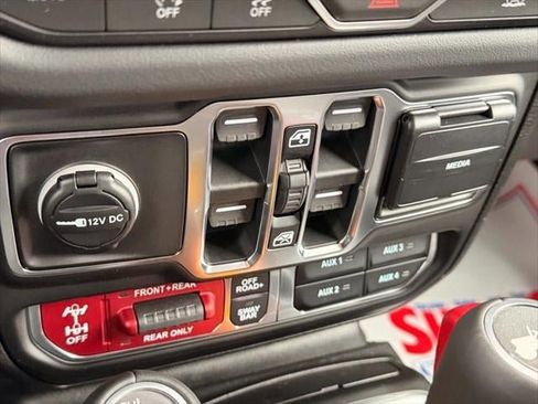 New 2026 Jeep Wrangler Unlimited Rubicon image 39