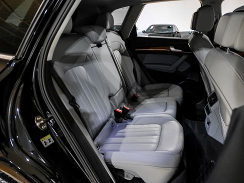 Used 2023 Audi Q5 2.0T Premium Plus image 42