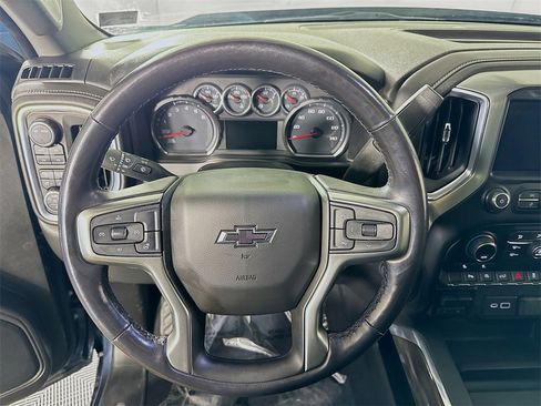 Used 2020 Chevrolet Silverado 1500 LT Trail Boss image 23