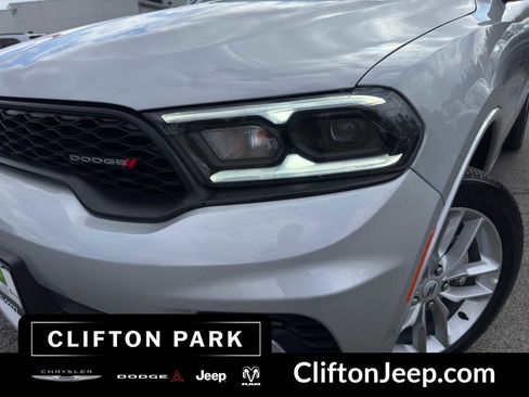 Certified 2025 Dodge Durango GT AWD/4WD image 8